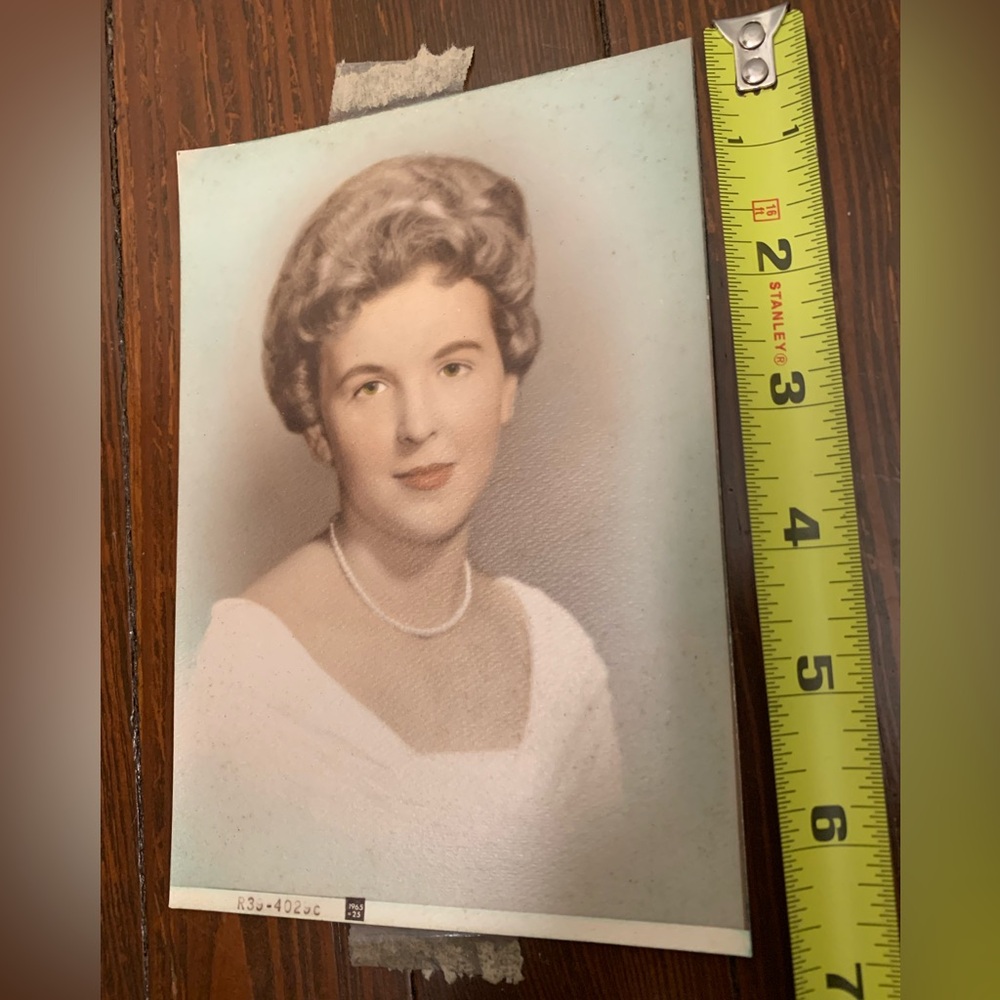 Vintage portrait photos woman classy old fashion black white home decor project